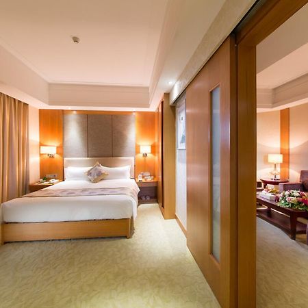 ג'יאן The Grand Plaza Hotel מראה חיצוני תמונה