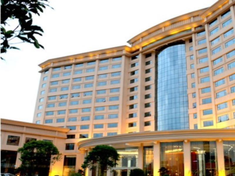 ג'יאן The Grand Plaza Hotel מראה חיצוני תמונה