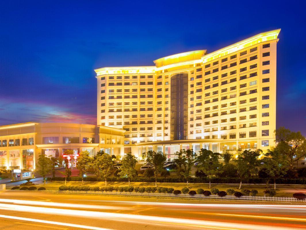 ג'יאן The Grand Plaza Hotel מראה חיצוני תמונה