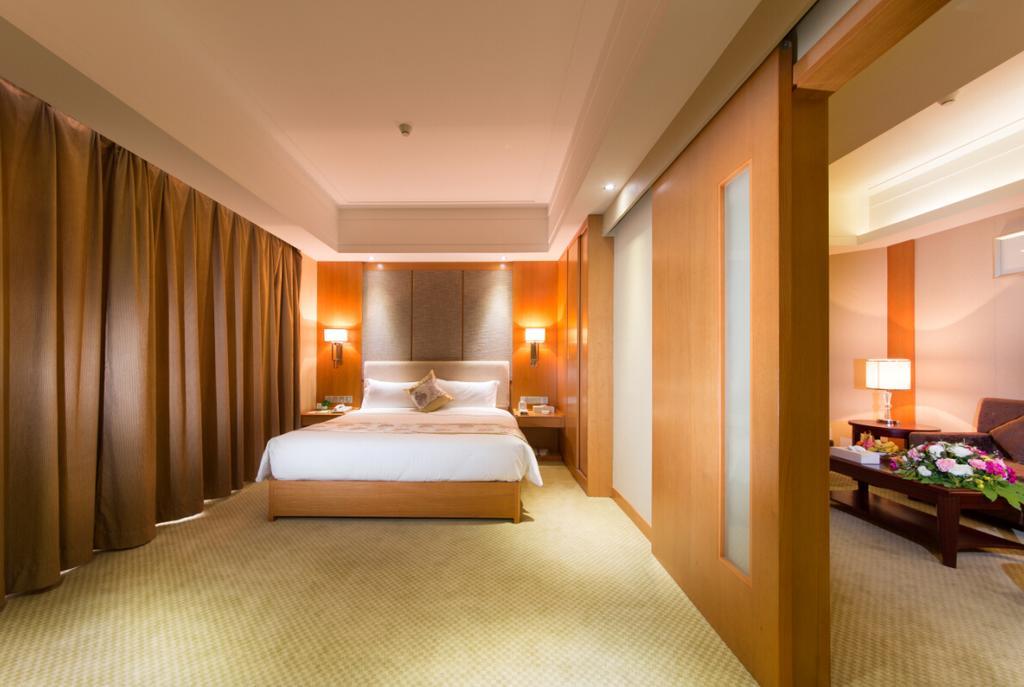 ג'יאן The Grand Plaza Hotel חדר תמונה